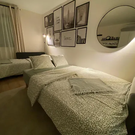 Vukajlo Petit * Belgrade