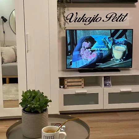 Lägenhet Vukajlo Petit